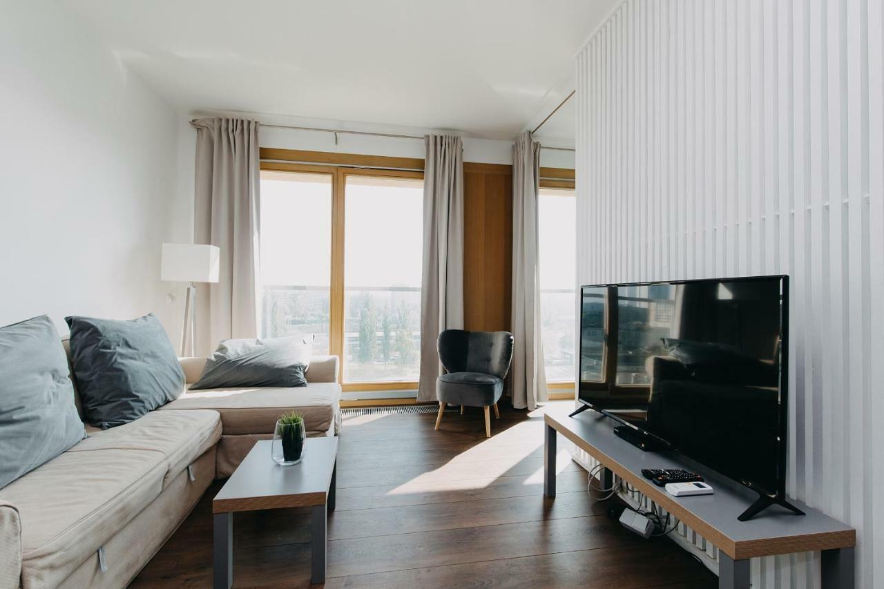 Shortstaypoland Kolejowa Butas