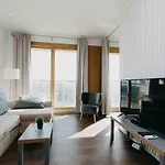 ShortStayPoland Kolejowa (B10)